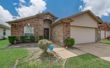 19739 Summerlin Dr in Katy, TX - Building Photo - Building Photo