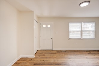 23 Brucester Bridge Ct in Catonsville, MD - Building Photo - Building Photo