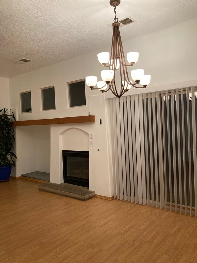 6067 Monte Azul Plz in Santa Fe, NM - Building Photo - Building Photo
