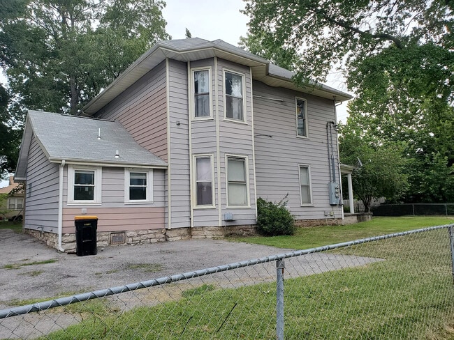 1605 N Missouri Ave in Springfield, MO - Building Photo - Building Photo