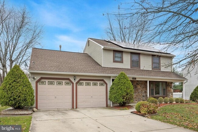 property at 21 Parc Ridge Dr