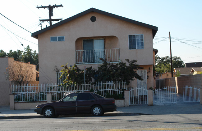 6013 Hooper Ave in Los Angeles, CA - Building Photo - Building Photo