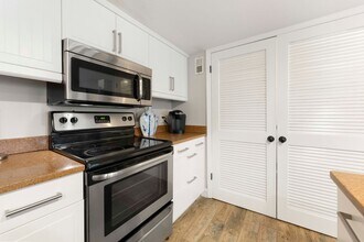 2277 Seminole Rd in Atlantic Beach, FL - Building Photo - Building Photo