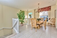 2180 Arielle Dr in Naples, FL - Foto de edificio - Building Photo