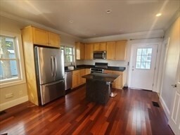 190 Walnut St-Unit -190 in Boston, MA - Building Photo