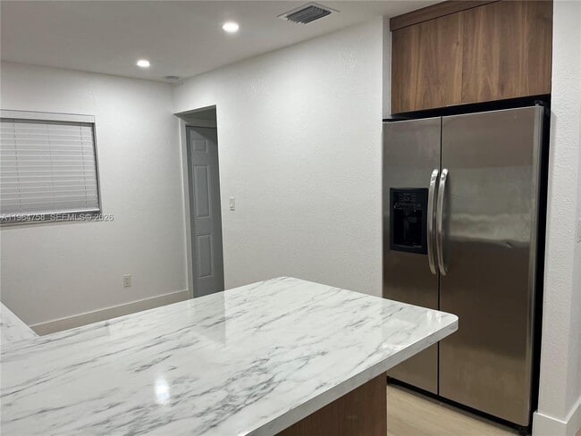 108 Caribbean Ave in Tavernier, FL - Building Photo - Building Photo