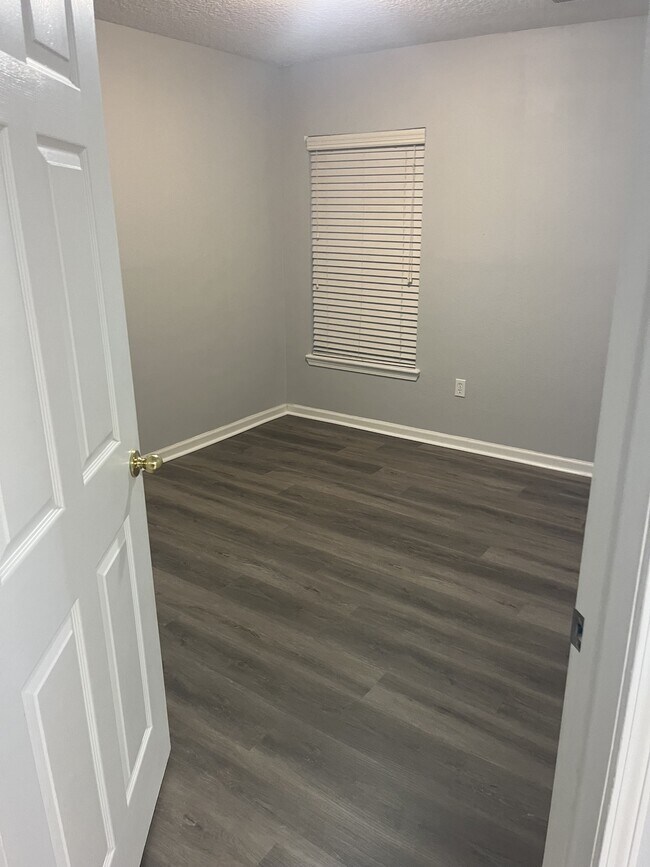 3680 Kirkpatrick Cir in Jacksonville, FL - Building Photo - Building Photo