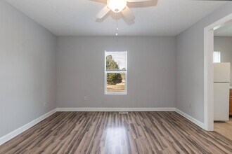 1309 College St in Oxford, NC - Building Photo - Building Photo