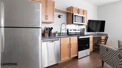 302 13th St S, Unit PH702 in Birmingham, AL - Building Photo - Building Photo