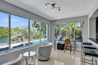 417 NE 29th St in Wilton Manors, FL - Building Photo - Building Photo