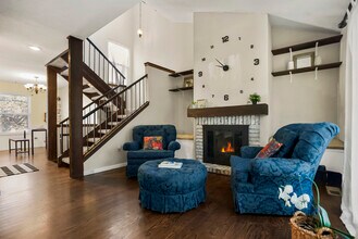 8655 W 109th St in Overland Park, KS - Building Photo - Building Photo