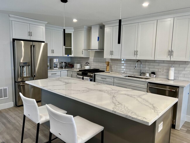 15 N Jefferson Ave in Margate City, NJ - Building Photo - Building Photo