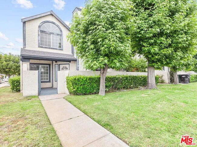720 W Olympic Blvd in Montebello, CA - Building Photo - Building Photo