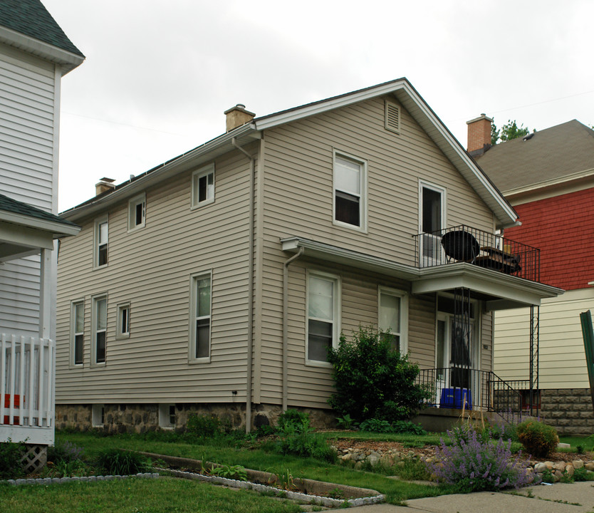 606 Innes St NE in Grand Rapids, MI - Building Photo