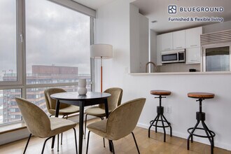 635 W 42nd St, Unit FL27-ID1476 in New York, NY - Building Photo - Building Photo