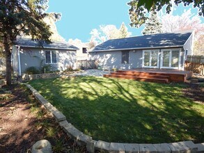 1985 Navarone Dr in Naperville, IL - Building Photo - Building Photo