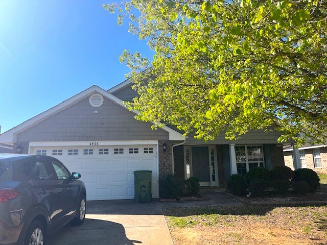 property at 4826 SE Canterwood Dr