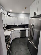 49 Fairview Cir, Unit Artist Lake #49 in Middle Island, NY - Building Photo - Building Photo