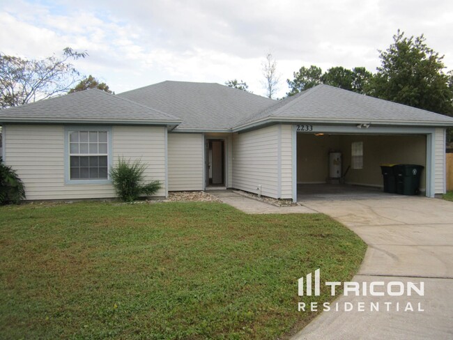 2233 Wahine Dr E in Jacksonville, FL - Building Photo - Building Photo