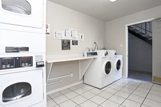 Sequoyah I Apartments in Concord, CA - Foto de edificio - Interior Photo