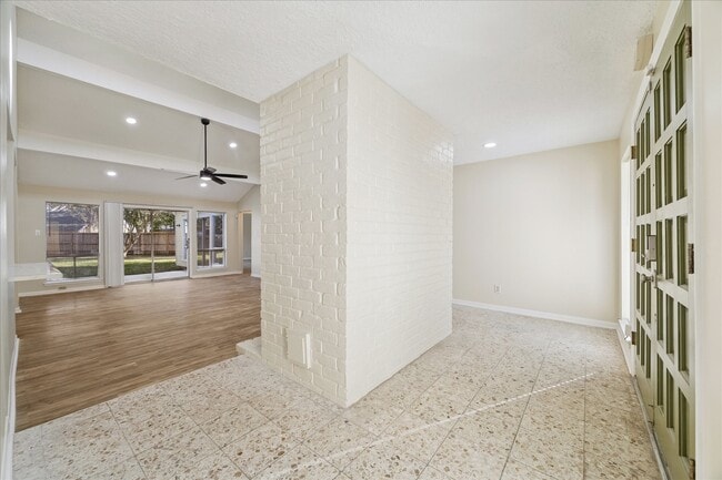 property at 2319 Wallingford Dr