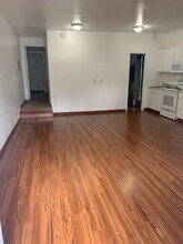 224 Farewell Ave in Fairbanks, AK - Building Photo - Building Photo