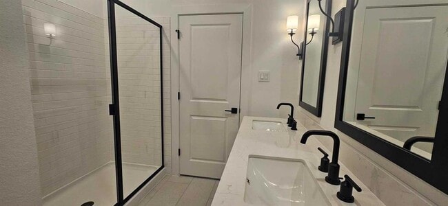 property at 8423 Bay Rdg Cir