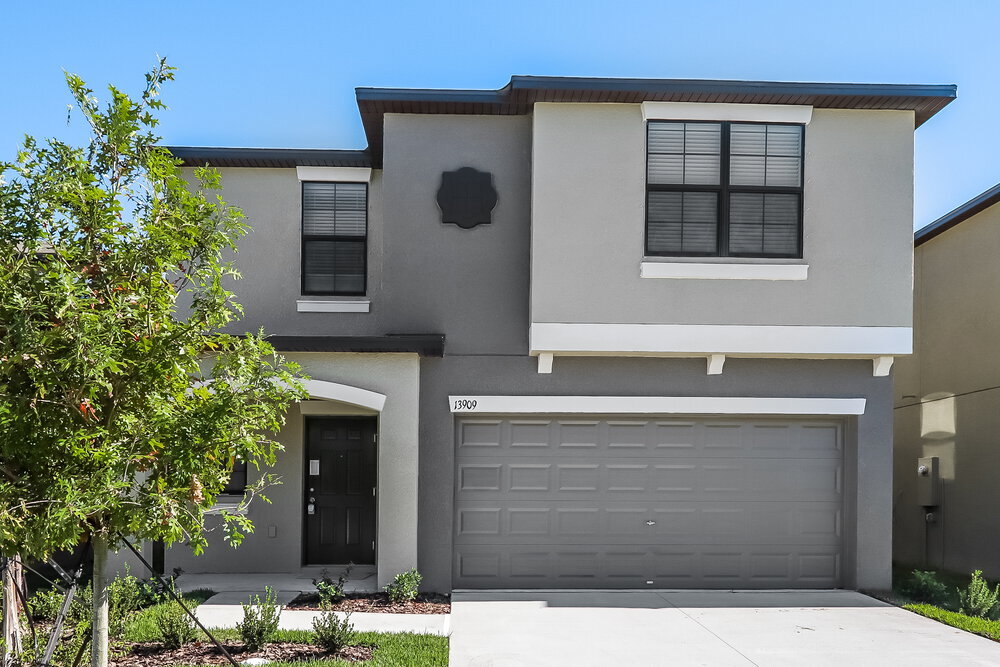 13909 Arbor Pines Dr in Riverview, FL - Building Photo
