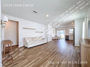 13126 Cedar Elm Ln in Parrish, FL - Building Photo - Building Photo