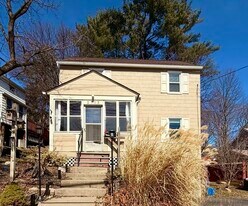 2703 Watson Blvd in Endicott, NY - Building Photo