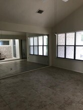 250 Old Oaks in Kerrville, TX - Building Photo - Building Photo