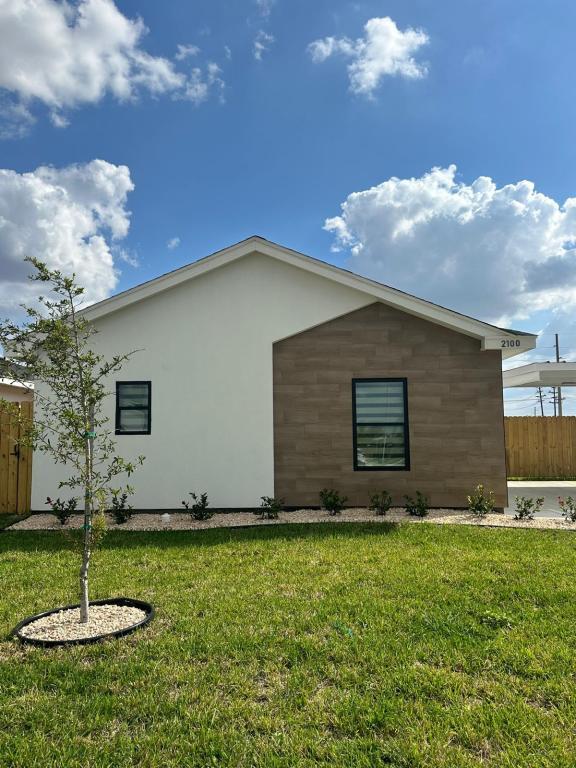 property at 2100 E San Andrea St