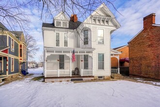 77 W 4th St in Chillicothe, OH - Building Photo - Building Photo