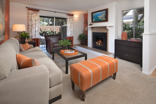 Woodbridge Pines Apartment Homes in Irvine, CA - Building Photo - Building Photo