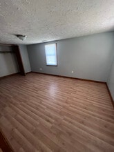 1406 9th Ave in Rock Falls, IL - Foto de edificio - Building Photo