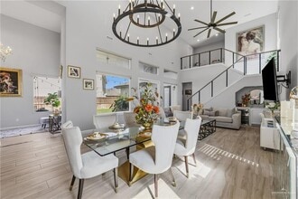 27 Ensenada Ave in McAllen, TX - Building Photo - Building Photo