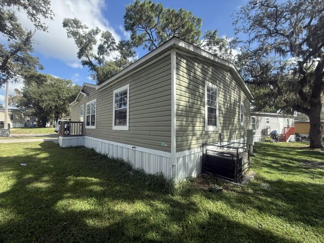 9707 Polak Dr in Tampa, FL - Building Photo