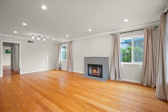 18500 Crest Ave in Castro Valley, CA - Building Photo - Building Photo