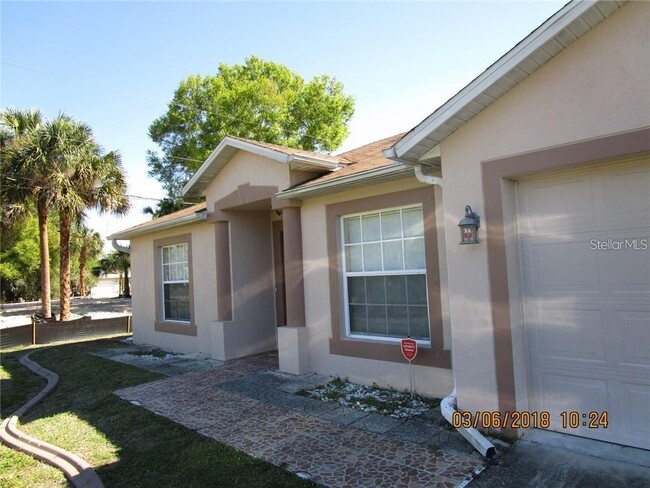 property at 3314 S Salford Blvd