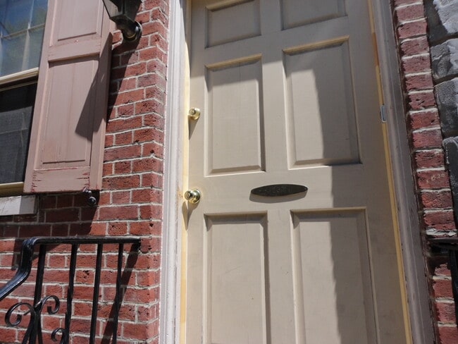 property at 1237 Pine St