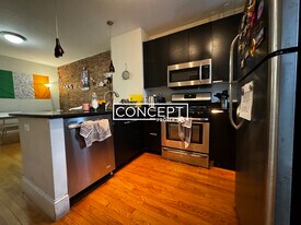 14 Parker Hill Ave, Unit 2 in Boston, MA - Building Photo