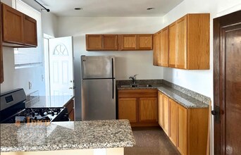 5300 W Patterson Ave, Unit 04-2 in Chicago, IL - Building Photo - Building Photo