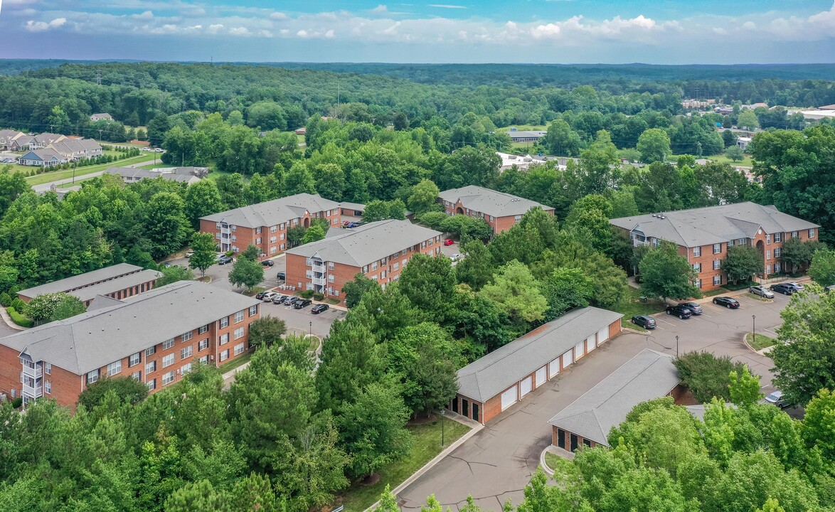 Heritage Apartments in Hillsborough, NC - Building Photo