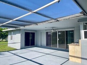 22175 General St in Boca Raton, FL - Building Photo - Building Photo