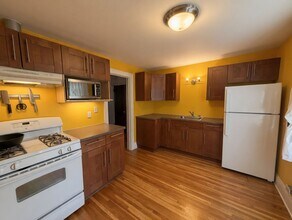 3342 N Humboldt Ave in Minneapolis, MN - Building Photo - Building Photo