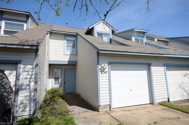 834 Quesnel Dr in Virginia Beach, VA - Building Photo - Building Photo