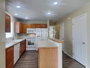 1364 N El Camino Ave in Kuna, ID - Building Photo - Building Photo