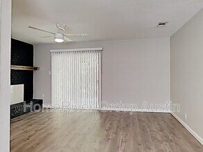3011 Matador Dr in Austin, TX - Building Photo - Building Photo