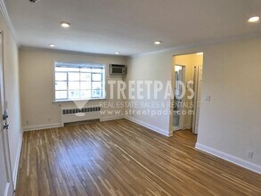 86 St Paul St in Brookline, MA - Building Photo - Building Photo