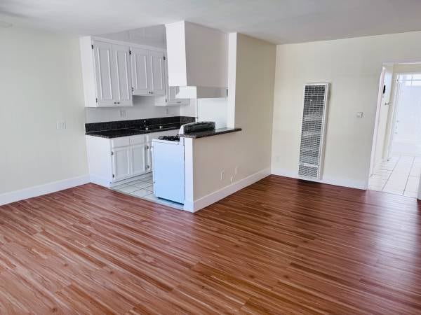 407 N Avenue 50 in Los Angeles, CA - Building Photo